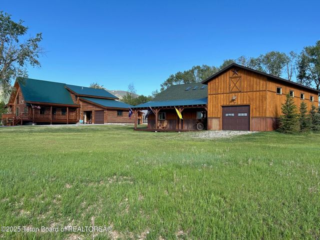 26 YOSEMITE Drive, Thayne, WY 83127