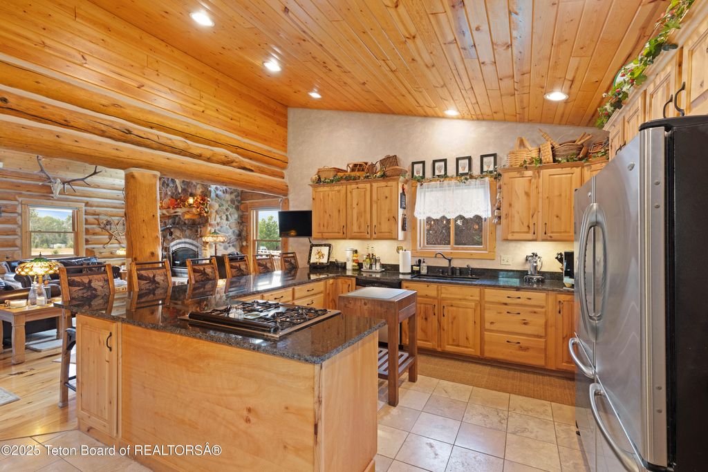 26 YOSEMITE Drive, Thayne, WY 83127 photo 27