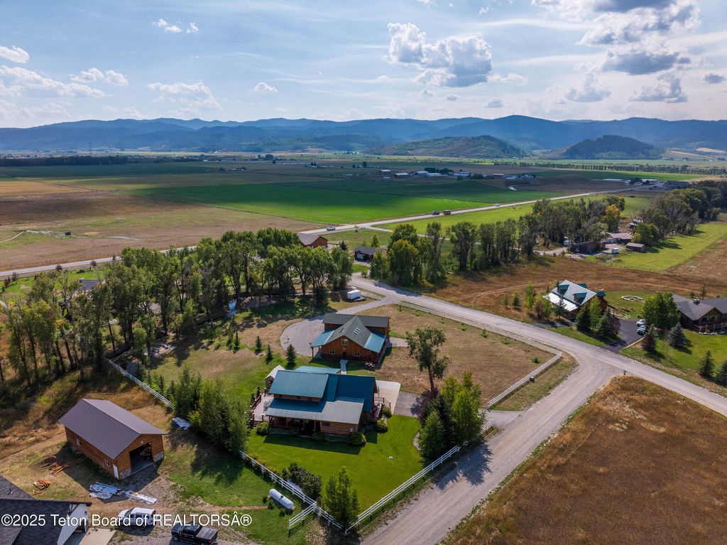 26 YOSEMITE Drive, Thayne, WY 83127 photo 82