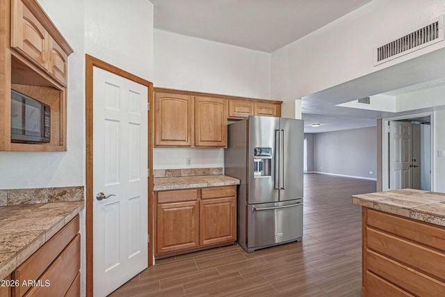 12624 N 73rd Place, Scottsdale, AZ 85260