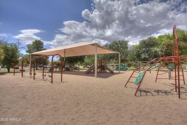 12624 N 73rd Place, Scottsdale, AZ 85260