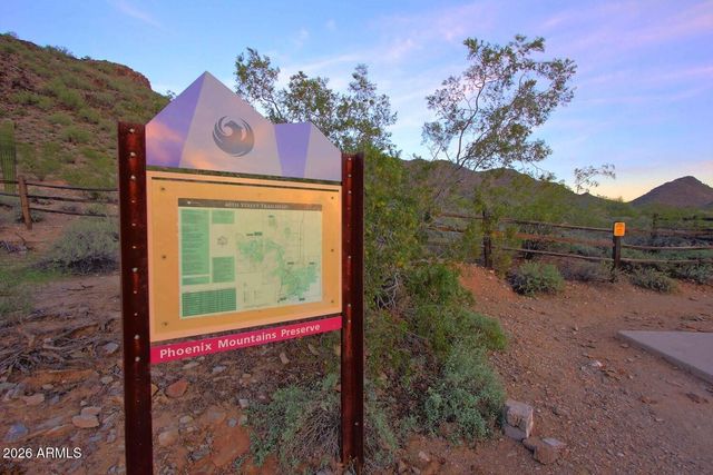 12624 N 73rd Place, Scottsdale, AZ 85260