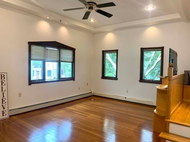 70 York St. 2, Cambridge, MA 02141