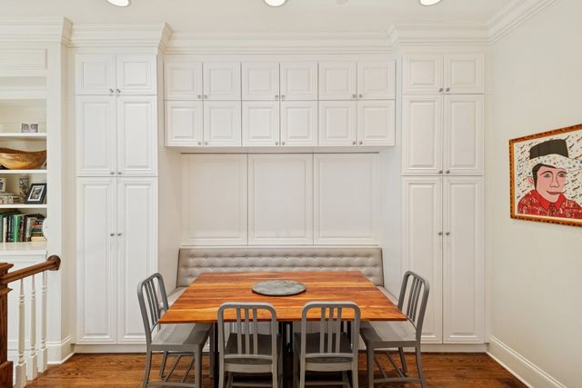 1039 W Altgeld Street, Chicago, IL 60614