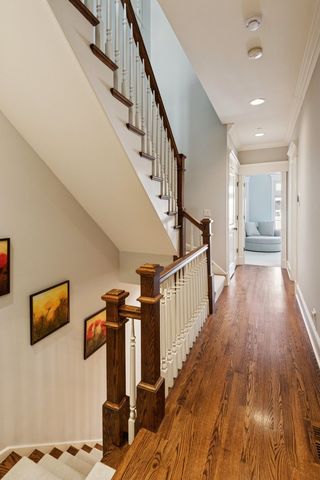 1039 W Altgeld Street, Chicago, IL 60614