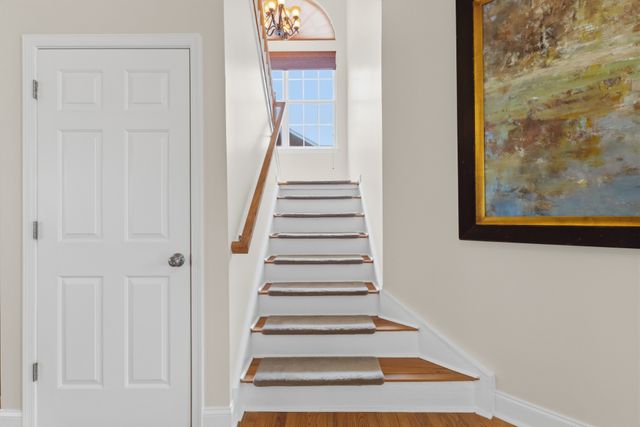 1308 Sweetwater Dr, Brentwood, TN 37027