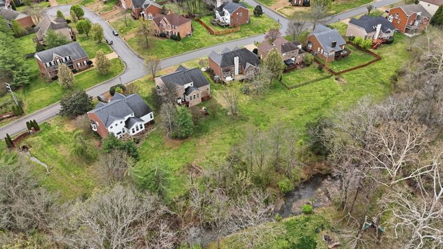 1308 Sweetwater Dr, Brentwood, TN 37027