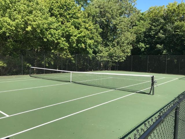 1308 Sweetwater Dr, Brentwood, TN 37027