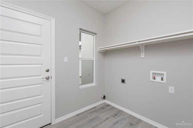 2314 Cuesta Del Sol Street, Edinburg, TX 78542