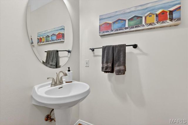 1200 Hunters Chase Drive, Eureka, MO 63025