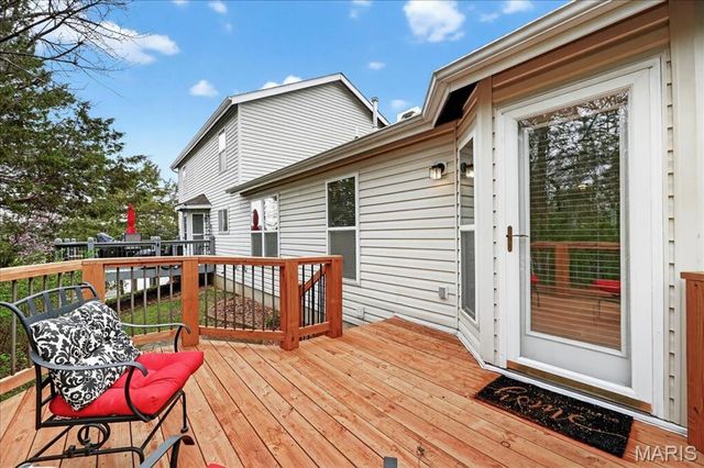 1200 Hunters Chase Drive, Eureka, MO 63025