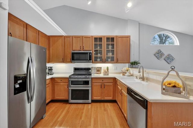 1200 Hunters Chase Drive, Eureka, MO 63025