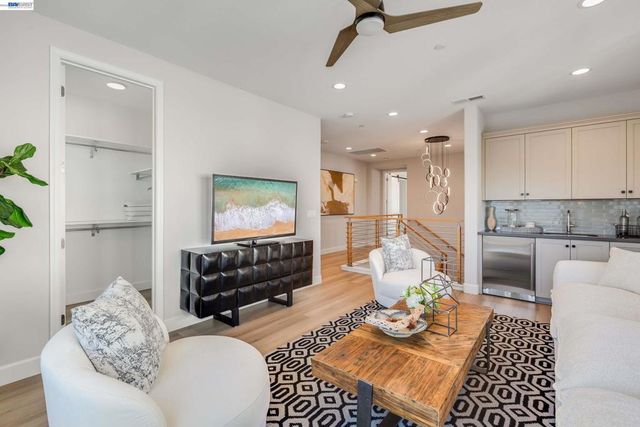 32651 Singh Circle, Union City, CA 94587