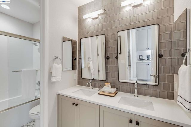 32651 Singh Circle, Union City, CA 94587