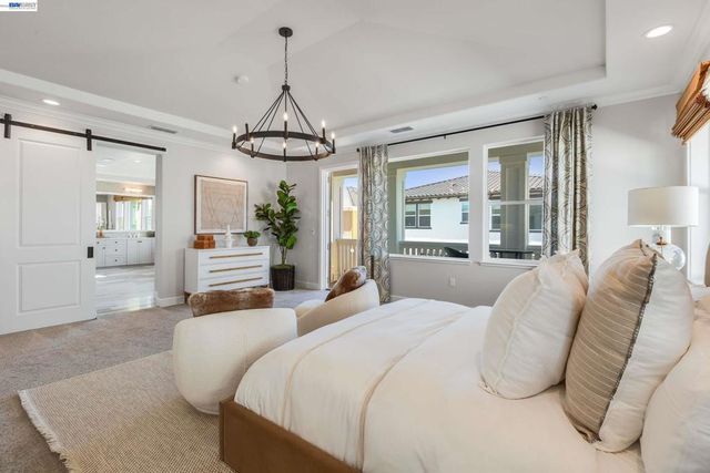 32651 Singh Circle, Union City, CA 94587