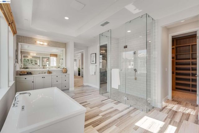 32651 Singh Circle, Union City, CA 94587