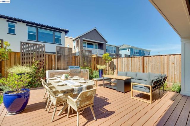 32651 Singh Circle, Union City, CA 94587