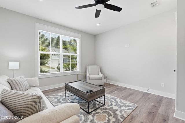 129 Carolina Oaks Avenue, Bluffton, SC 29910