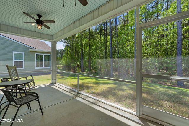 129 Carolina Oaks Avenue, Bluffton, SC 29910