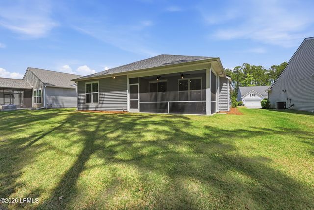 129 Carolina Oaks Avenue, Bluffton, SC 29910