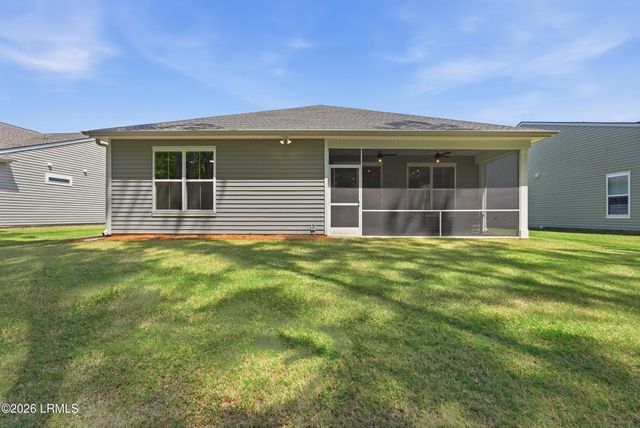 129 Carolina Oaks Avenue, Bluffton, SC 29910