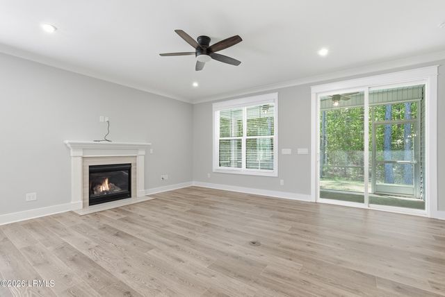 129 Carolina Oaks Avenue, Bluffton, SC 29910