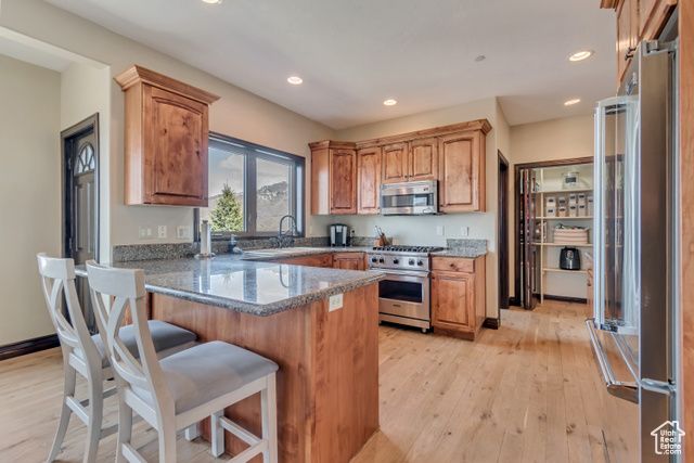 1945 E SEVEN OAKS LN, Draper, UT 84020
