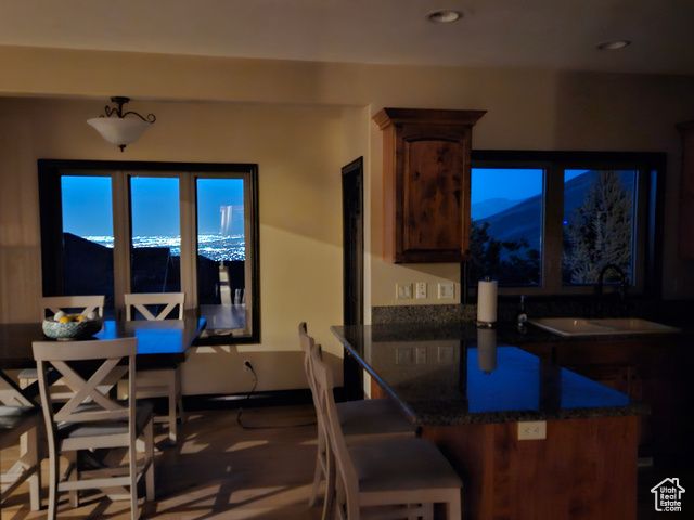 1945 E SEVEN OAKS LN, Draper, UT 84020