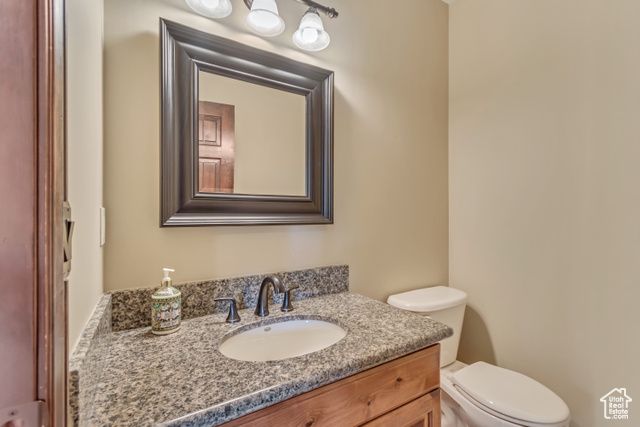 1945 E SEVEN OAKS LN, Draper, UT 84020