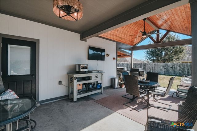 324 Brushy Creek, Victoria, TX 77904