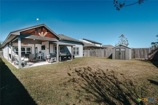 324 Brushy Creek, Victoria, TX 77904