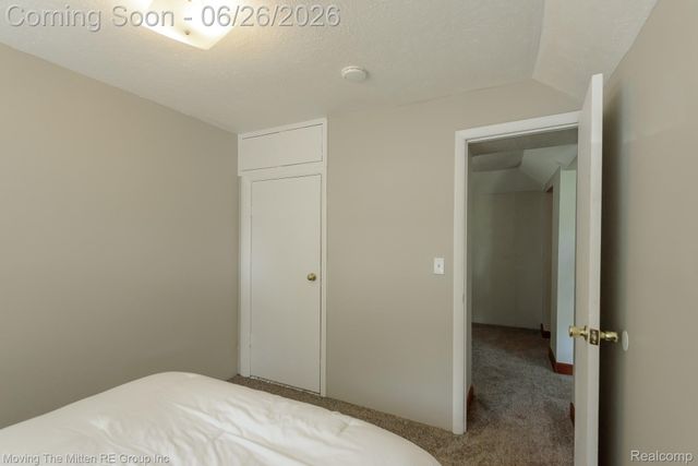 30 Wexford Avenue, Belleville, MI 48111