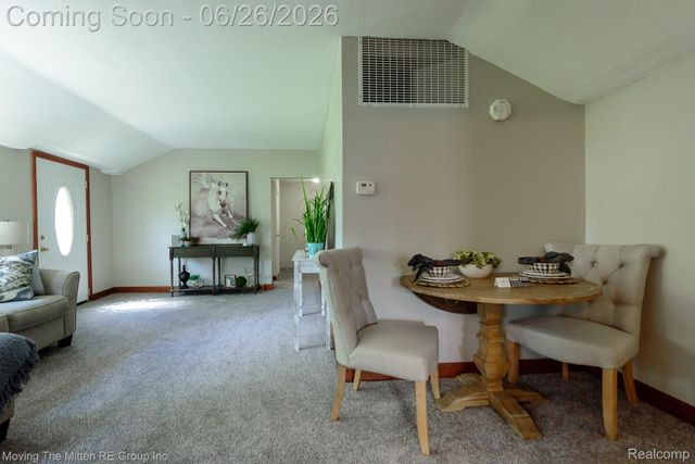 30 Wexford Avenue, Belleville, MI 48111