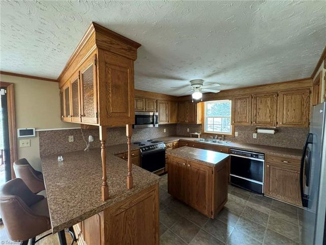 12544 Traphill Road, Traphill, NC 28685