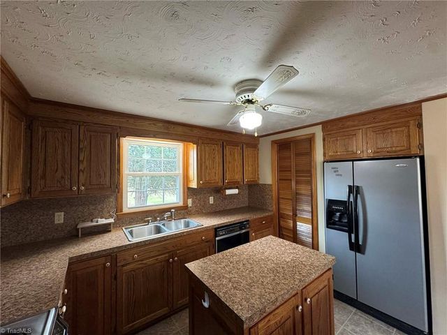 12544 Traphill Road, Traphill, NC 28685