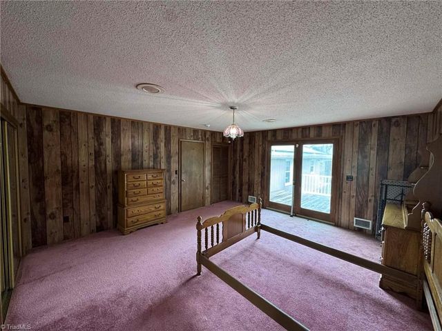 12544 Traphill Road, Traphill, NC 28685