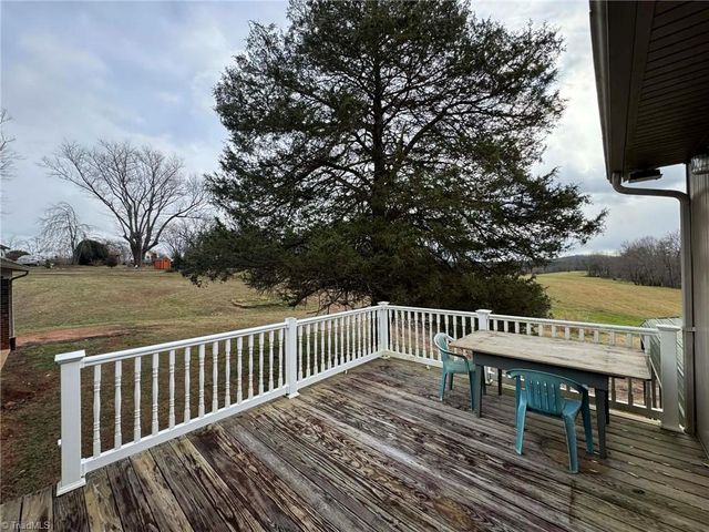 12544 Traphill Road, Traphill, NC 28685