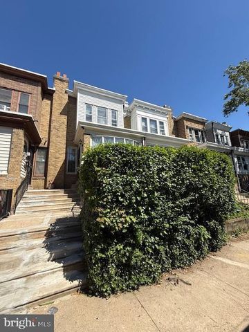 4925 D ST, Philadelphia, PA 19120