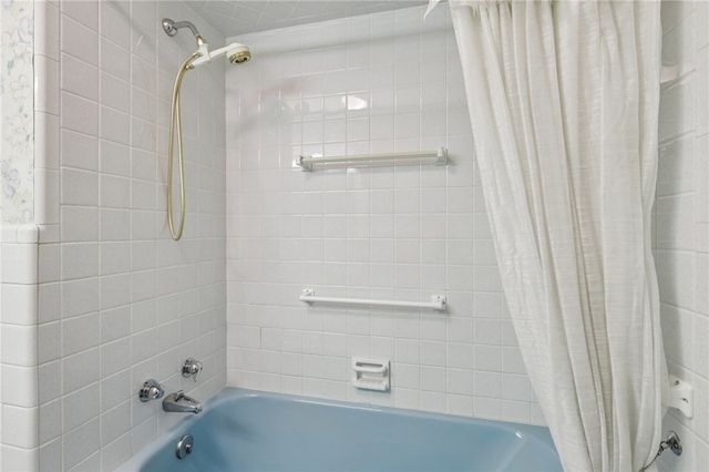 1423 8th St, Irwin, PA 15642