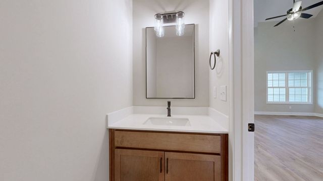 1417 Rooster Ridge Rd, Pleasant View, TN 37146