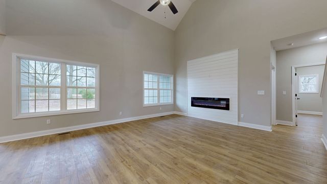 1417 Rooster Ridge Rd, Pleasant View, TN 37146