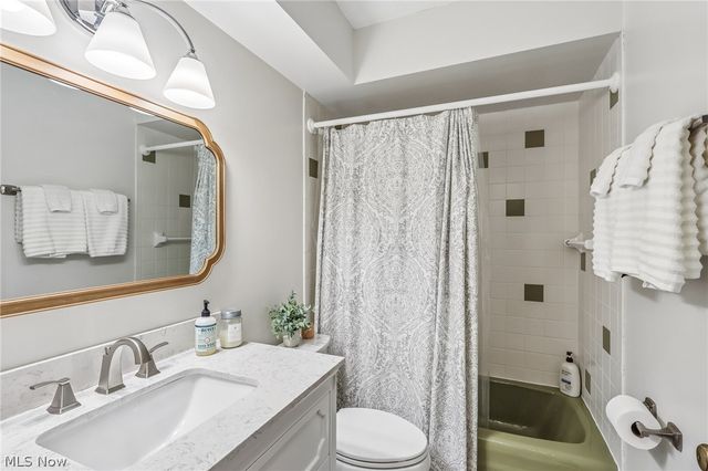 480 Westwood Avenue, Wadsworth, OH 44281