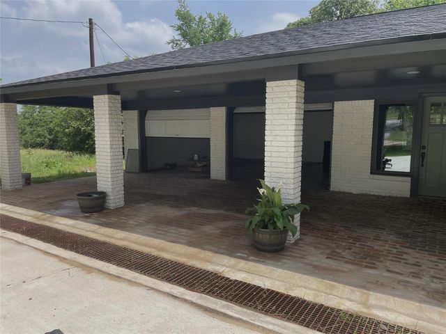 2856 State Highway 36 N Highway N, Caldwell, TX 77836