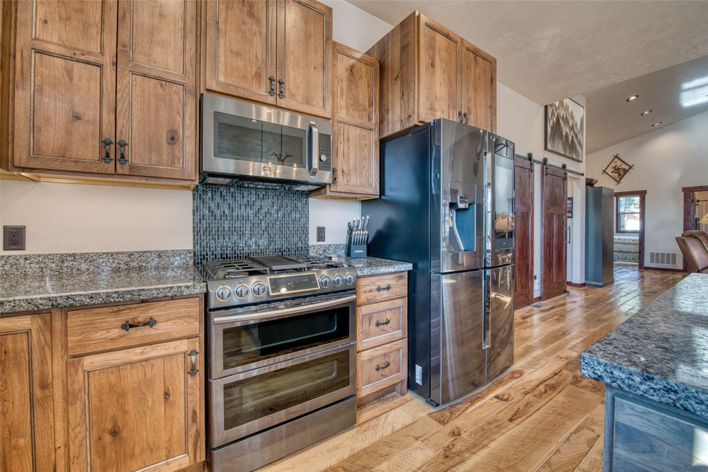 217 Peekaboo Trail, Hamilton, MT 59840 photo 43