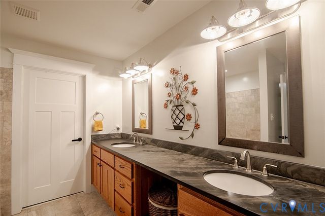 11420 Garden Terrace Ct, Mechanicsville, VA 23116