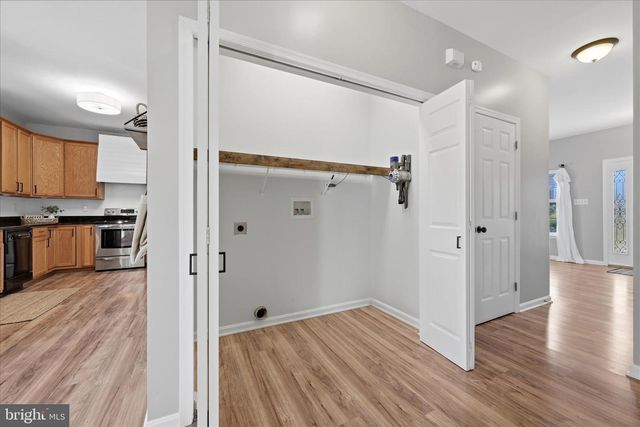 120 POSTING WAY, Charles Town, WV 25414