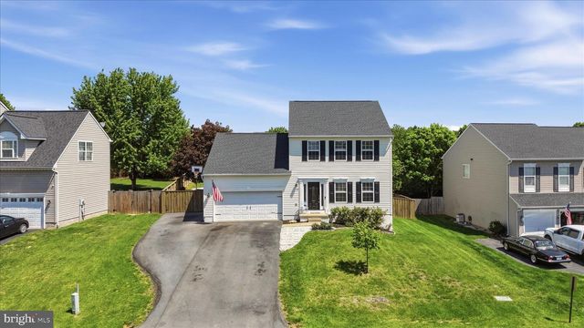 120 POSTING WAY, Charles Town, WV 25414