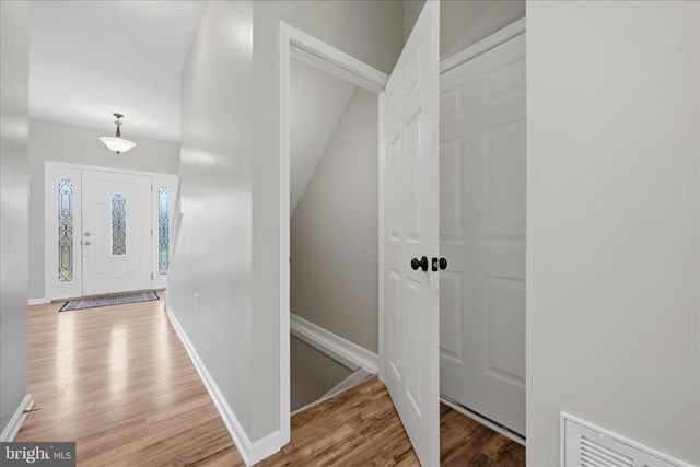120 POSTING WAY, Charles Town, WV 25414