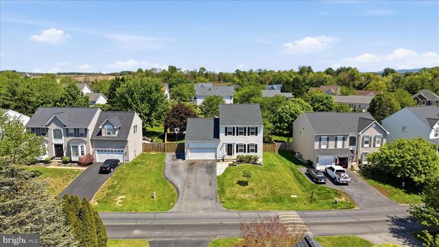 120 POSTING WAY, Charles Town, WV 25414