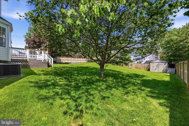 120 POSTING WAY, Charles Town, WV 25414